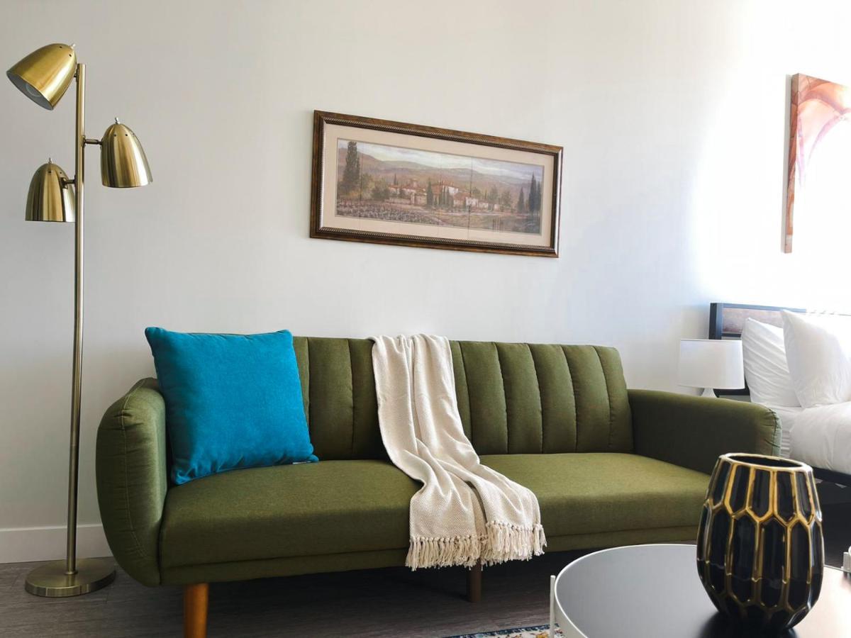 Sleepover Studio Apartments Des Moine Exteriör bild
